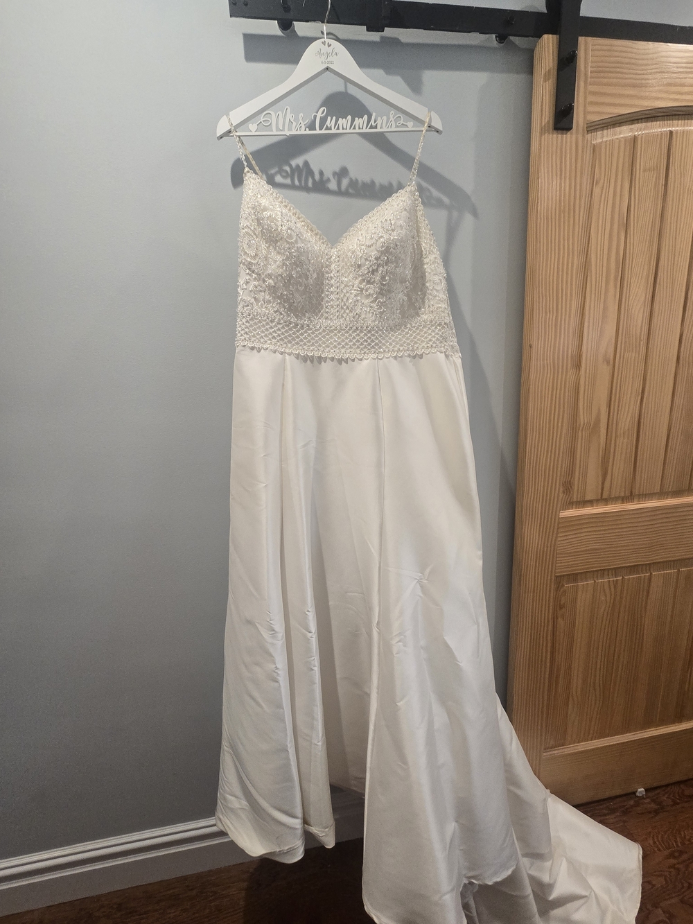 madison james Ivory Lace Bodice Spaghetti Strap Wedding Gown